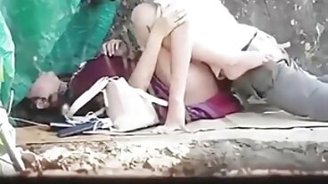 دھچکا کام کے ساتھ فلم تصوراتی ، بہترین اولیویا دفتر خارجہ Br