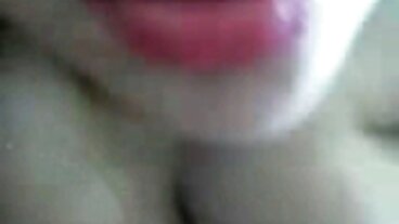 دنیا بھر کےٹینڈرز اور ہینڈل کے ساتھ منظر پرجوش اتارنا Lil لیب LaBeau سے Brazzers