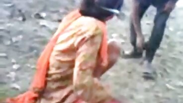 مشت زنی سکرو کے ساتھ گرم ، شہوت انگیز Gia Derza اور Paige O O